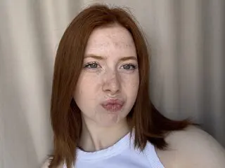 Amateur cam AmarilBloom